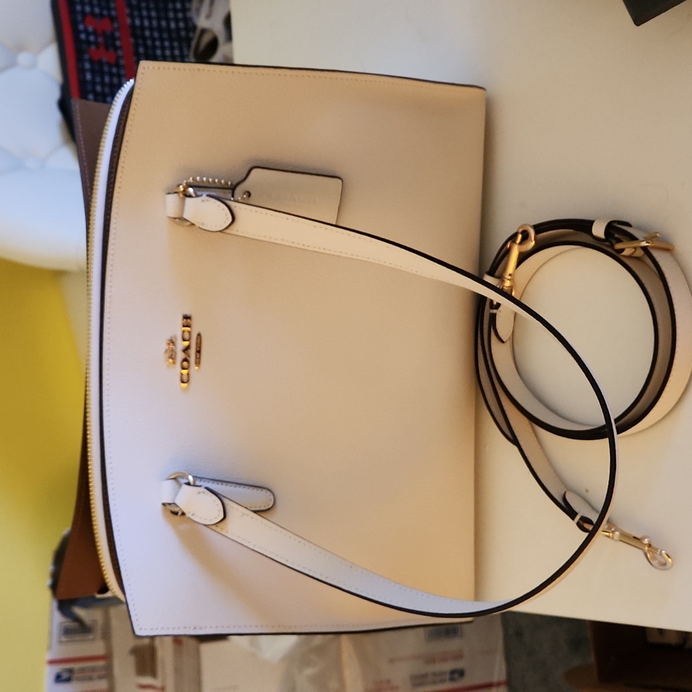 Coach Tatum Carryall Handbag Purse Gold/Chalk Light Saddle NWT